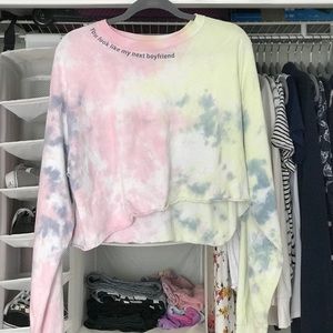 Cropped long sleeve tie dye shirt